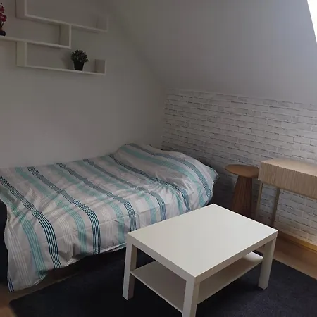 Sunny Grey Apartment *